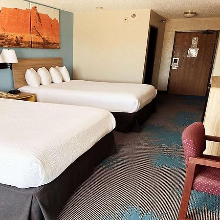 Days Inn By Wyndham Ozark Springfield Екстериор снимка